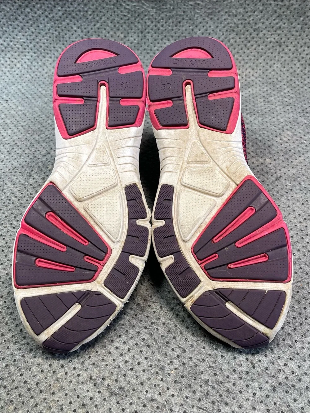 Vionic Sierra Knit Athletic Shoes Size 9 Men’s